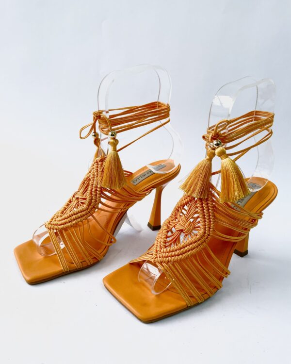 Sandalia de salto laranja CECCONELLO - 37 - VENDIDO SIST OTO