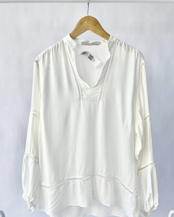 Bata branca com detlahes SACADA - 38 - VENDIDO SISTEMA OTTO