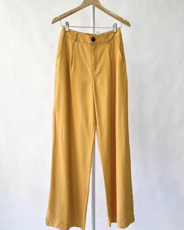 Calça laranja CITY - 38 - VENDIDO SISTEMA OTO