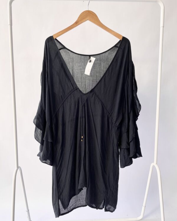 Saida de praia preta VIX - P - VENDIDO SISTEMA OTO