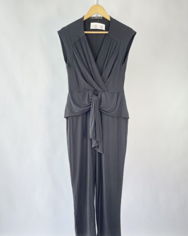 Macacão preto malha com amarração MARIA FILÓ - M