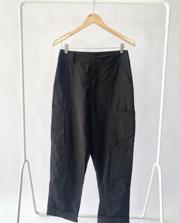 Calça preta cargo DRESS TO - 38 - VENDIDO SISTEMA OTO