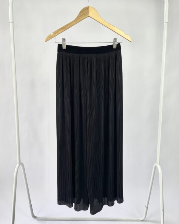 Calça pantalona plissada ZARA - P - VENDIDO SISTEMA OTO