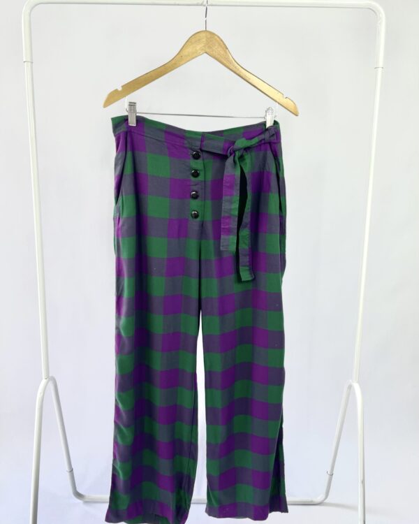 Calça quadriculada verde e roxo EVA - 40 - VENDIDO SISTEMA OTO