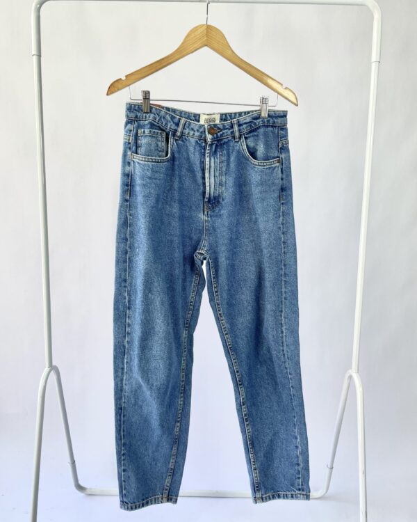 Calça jeans mon ZARA - 38 - VENDIDO SISTEMA OTO