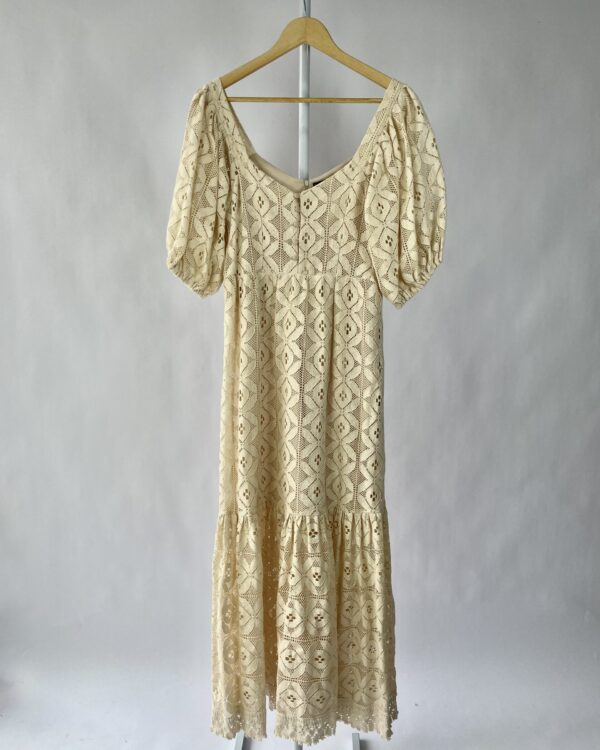 Vestido longo renda bege TEE MATCH - M *nunca usado* VENDIDO SISTEMA OTO