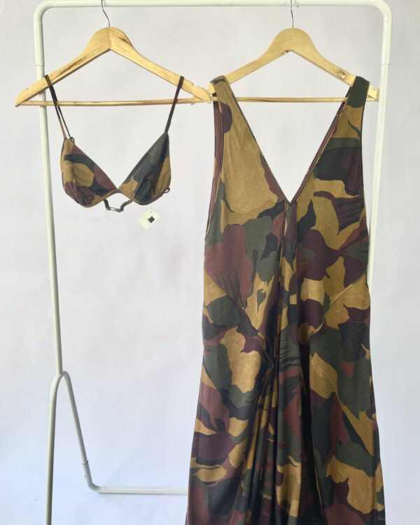 Vestido midi estampado tons escuros com top NV - M - VENDIDO SISTEMA OTO