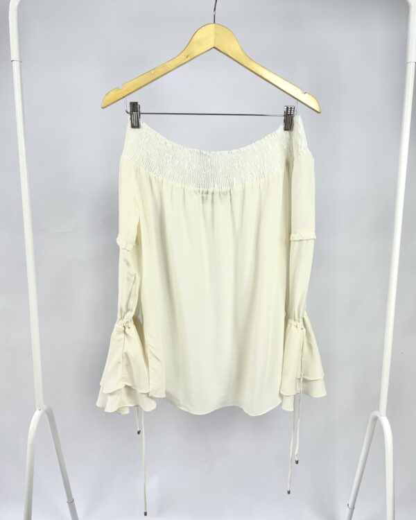 Blusa branca com lastex ombro a ombro ANIMALE - G - VENDIDO SISTEMA OTO