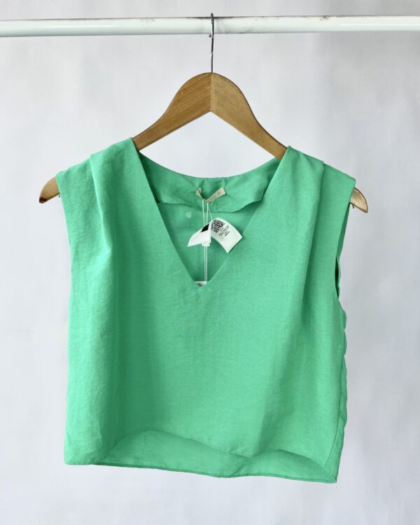 Blusa cropped verde MANIE - P *nunca usado* VENDIDO SISTEMA OTO