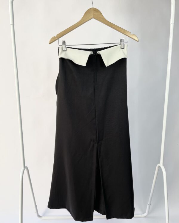 Saia midi preta I DRESS - P *nunca usada* - VENDIDO SISTEMA OTO