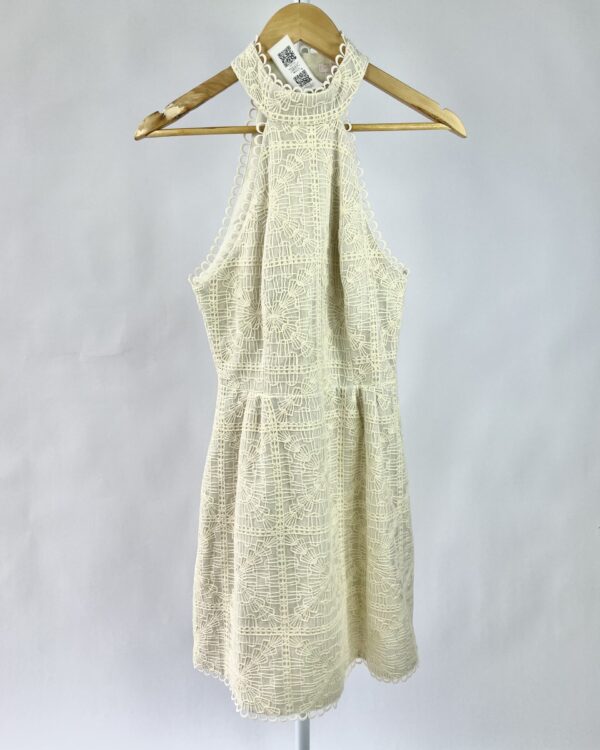 Vestido curto off white renda CURADORIA - P- VENDIDO SISTEMA OTTO