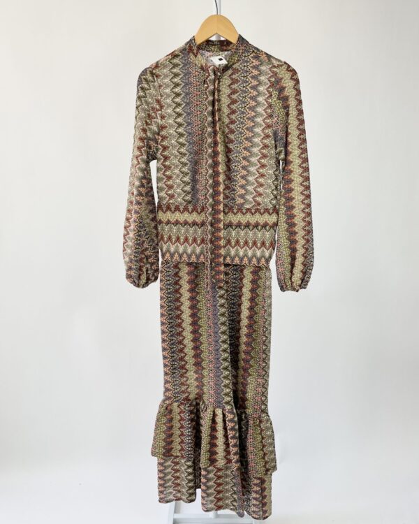 Vestido longo estampado e fios de lurex com sobreposição na cintura MIXED - P - VENDIDO SISTEMA OTO