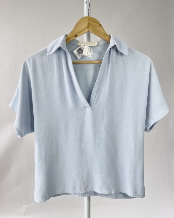 Blusa azul clara CRIS BARROS - 38 - VENDIDO SISTEMA OTO