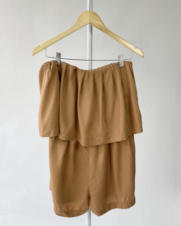 Macaquinho terracota sem alça LOJA TRÊS - P *nunca usado* - VENDIDO SISTEMA OTO