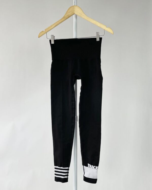 Calça legging preta com detalhe branco TRACK & FIELD - P - VENDIDO SISTEMA OTO