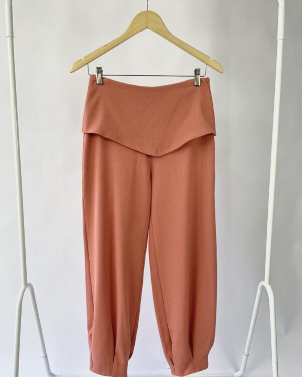 Calça salmão com detalhe MISSINCLOF - P - VENDIDO SISTEMA OTO