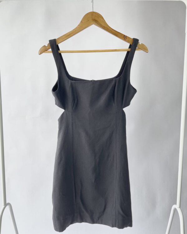 Vestido preto curto recortado ANIMALE - 36 - VENDIDO SISTEMA OTO