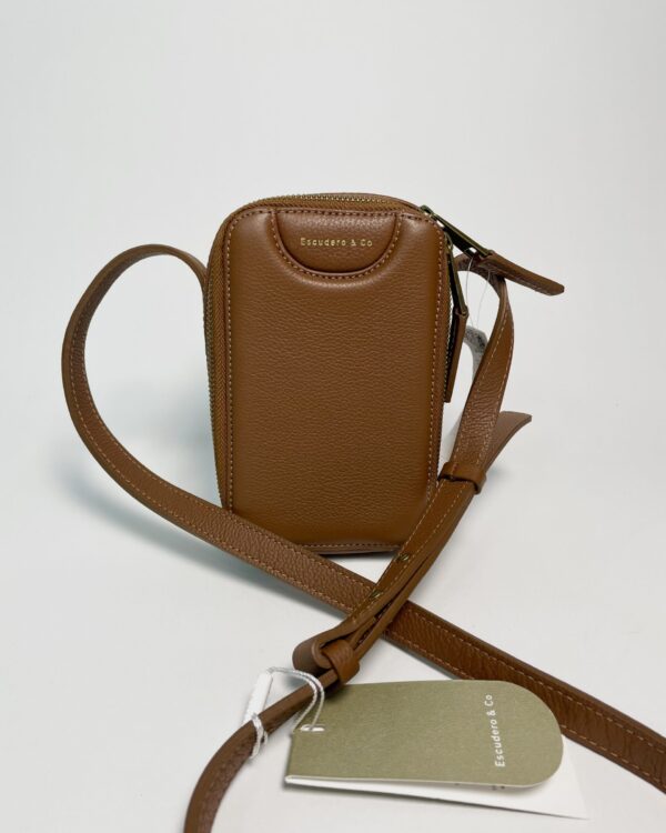 Bolsa couro pequena marrom ESCUDERO & CO