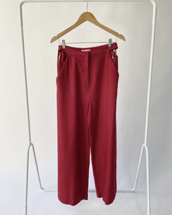 Calça bordô com detalhe na cintura NV - 40 - VENDIDO SISTEMA OTO