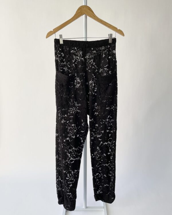 Calça preta renda com bolsos I DRESS - G - VENDIDO SISTEMA OTO