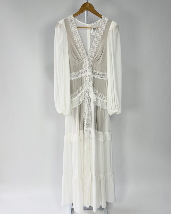 Vestido branco com bordados e babados AVE RARA - P - VENDIDO SISTEMA OTO