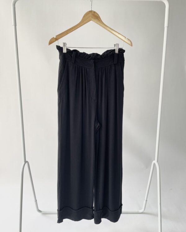 Calça preta malha com amarração ANIMALE - P - VENDIDO SISTEMA OTO