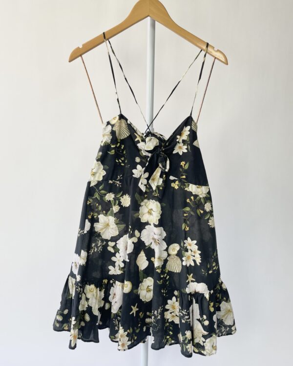 Vestido curto preto com estampa FARM - P