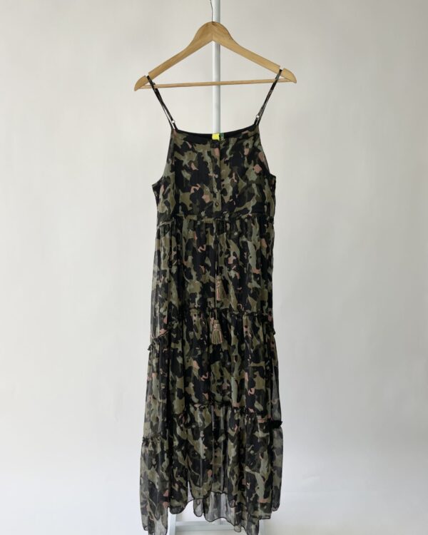 Vestido preto com verde militar FARM - M - VENDIDO SISTEMA OTO