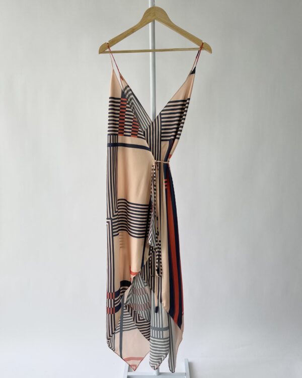 Vestido midi transpassado estampado DRESS TO - P - VENDIDO SISTEMA OTO