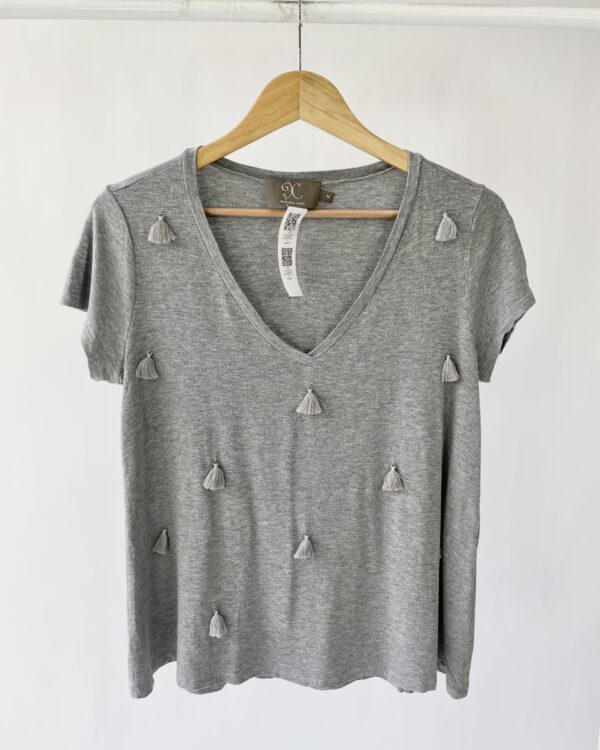 Blusa malha cinza aplicações FERNANDA CHIES - M - VENDIDO SISTEMA OTO