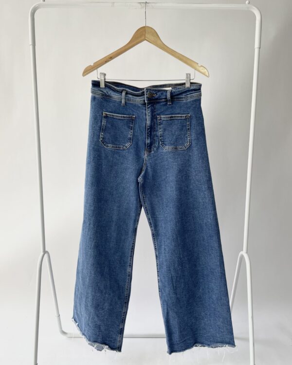 Calça jeans bolsos na frente ZARA - 44 - VENDIDO SISTEMA OTO