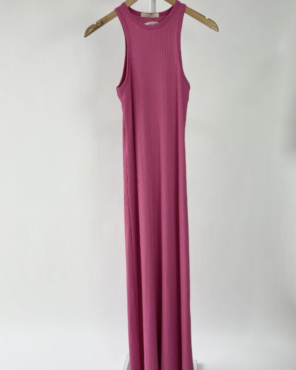 Vestido longo malha canelada rosa  CAROL BASSI - M - VENDIDO SISTEMA OTO