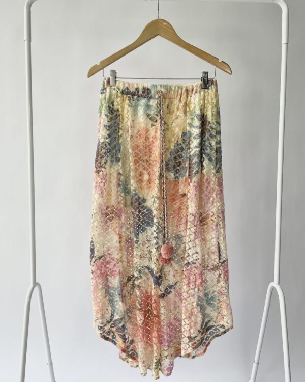 Saia midi renda colors FARM - M - VENDIDO SISTEMA OTO