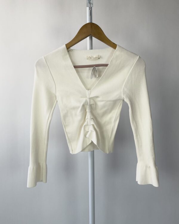 Blusa tricot off white drapeado NV - P - VENDIDO SISTEMA OTO