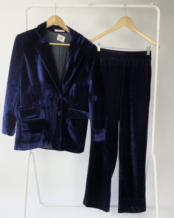 Conjunto azul valudo CAROL BASSI - 34 - VENDIDO SISTEMA OTO