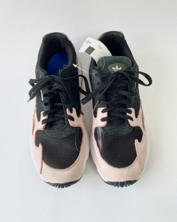 Tenis preto e rosa ADIDAS - 37 - VENDIDO SISTEMA OTO