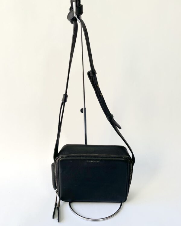 Bolsa pequena preta ESCUDERO - VENDIDO SIST OTO