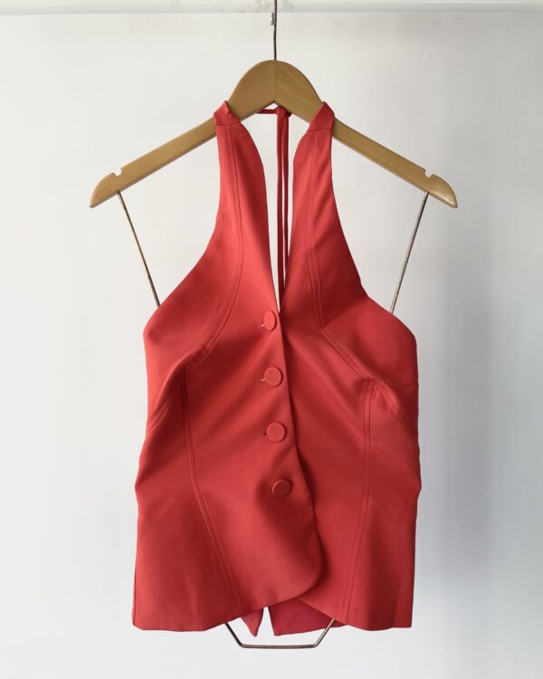 Blusa vermelha com amarração CURADORIA BRAND STORE - M *nunca usado* - VENDIDO SISTEMA OTO