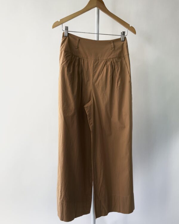 Calça marrom com detalhe NV - 34 - VENDIDO SISTEMA OTO