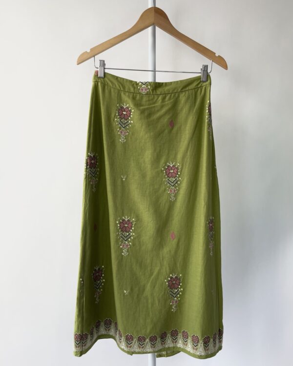 Saia verde com bordados CRIS BARROS - 36 - VENDIDO SISTEMA OTO