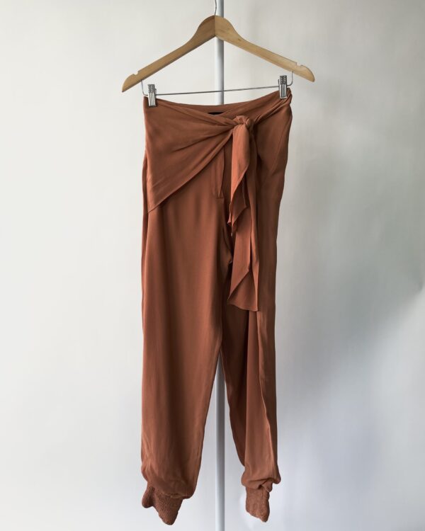 Calça marrom com amarração ABRAND - 36 - VENDIDO SISTEMA OTO