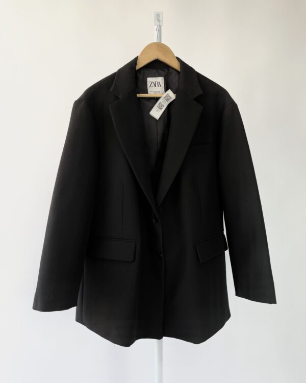 Blazer preto ZARA - M/G - VENDIDO SISTEMA OTO