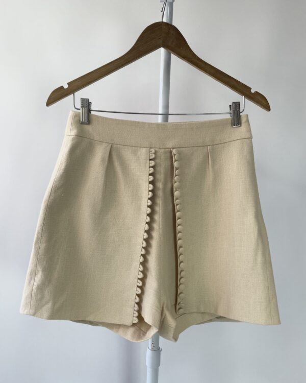 Saia areia com botões B YOURSELF - 38 - VENDIDO SISTEMA OTO