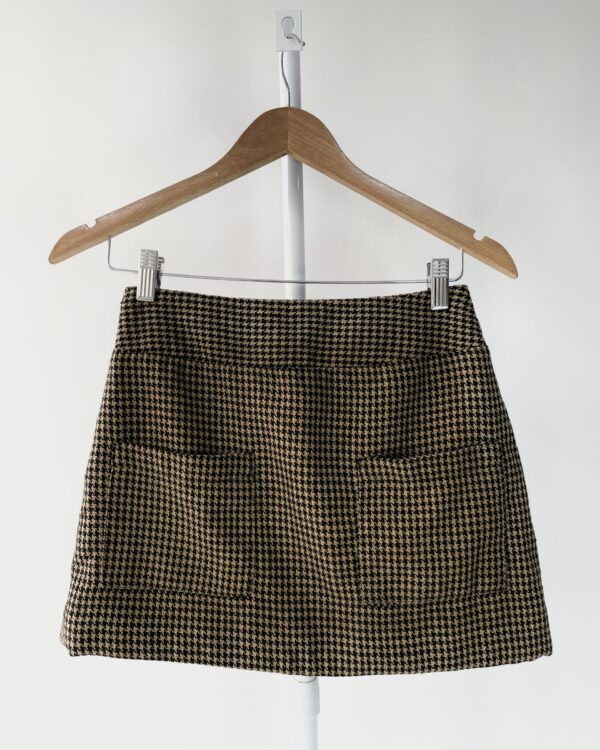 Saia curta pied de poule LOTE - P *nunca usado* - VENDIDO SISTEMA OTO