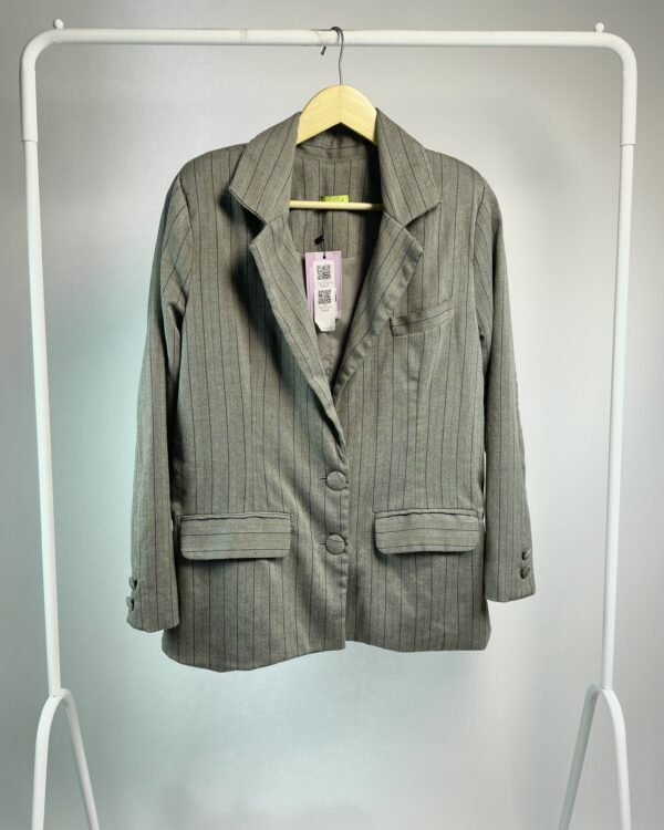 Blazer cinza risca de giz LITT - 36 - VENDIDO SISTEMA OTO