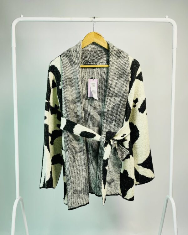 Casaco tricot p&b estampado MARIA FILÓ - M - VENDIDO SISTEMA OTO