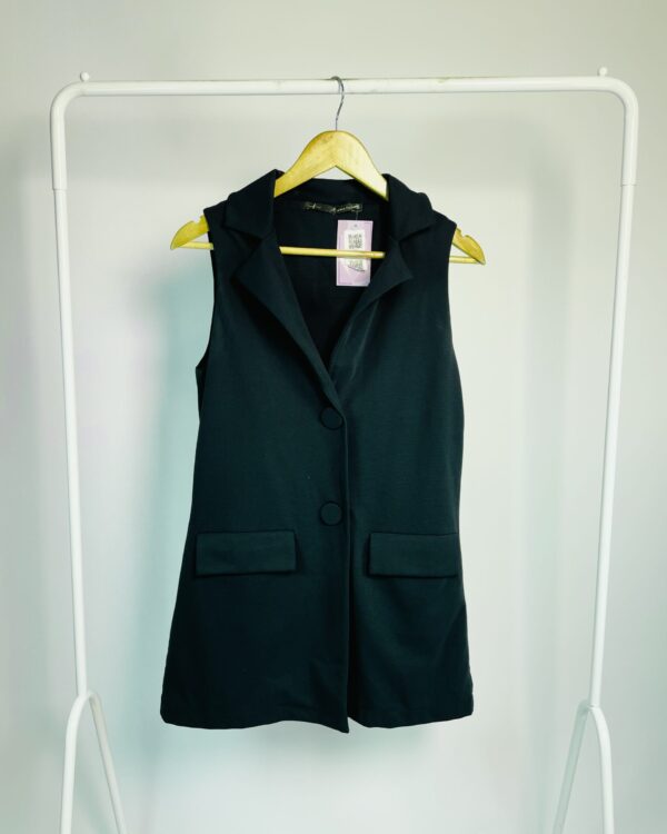 Colete alongado preto MARIA FILÓ - M - VENDIDO SISTEMA OTO