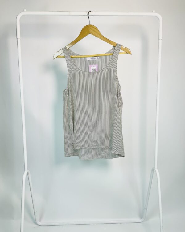 Regata de seda branco com listras pretas VALEN - P - VENDIDO SISTEMA OTO