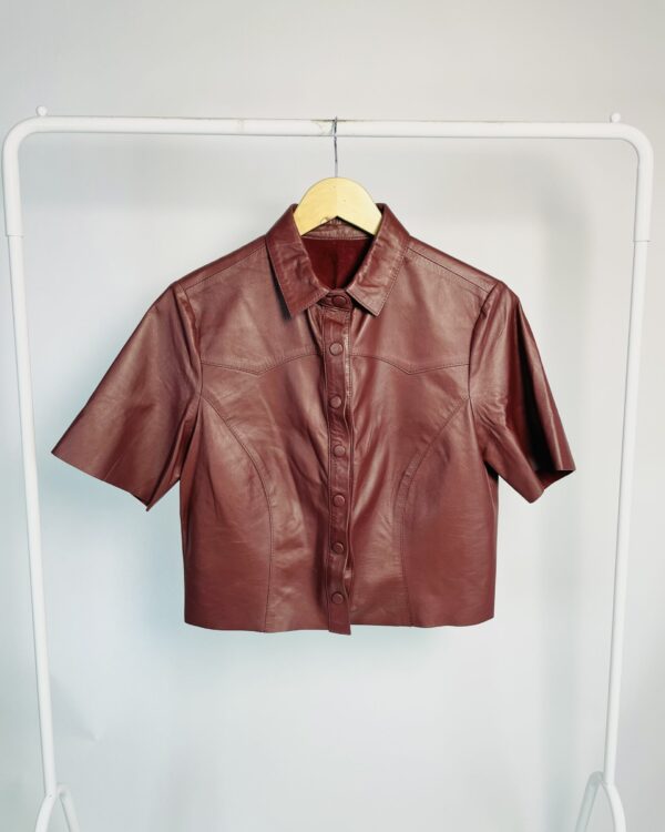 Camisa curta vinho couro RENATTA GOMES - G - VENDIDO SISTEMA OTO