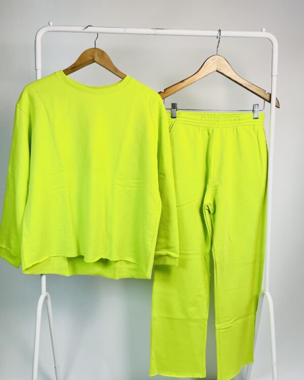 Conjunto moleom blusa e calça verde lima WASABI - P
